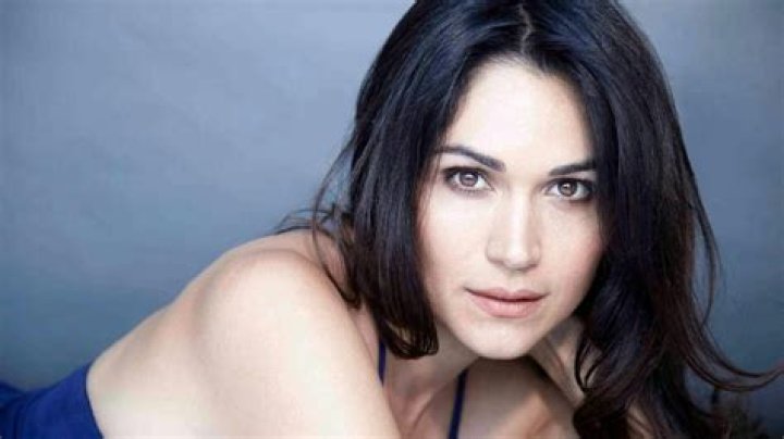 10 Enigmatic Facts About Lela Loren