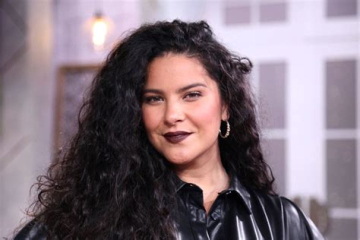 12 Extraordinary Facts About Litzy