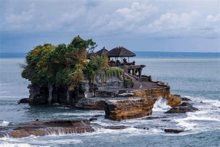 12 Surprising Facts About Tanah Lot