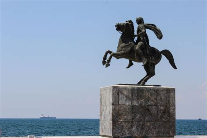 14 Captivating Facts About The Alexander The Great Statue