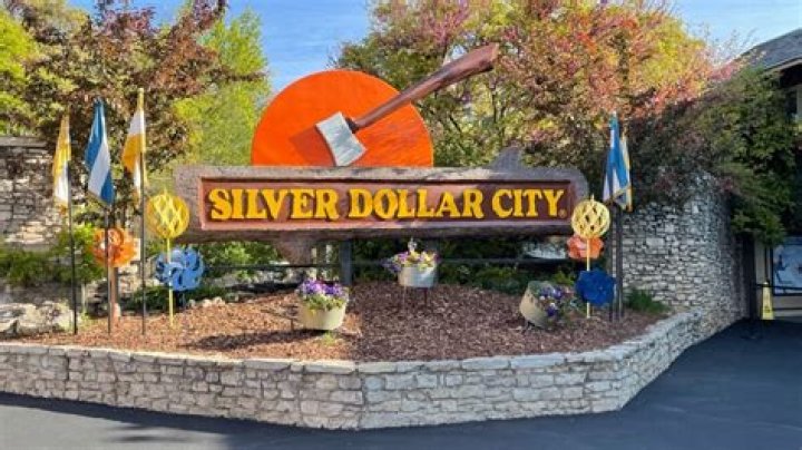 16 Enigmatic Facts About Silver Dollar City (Missouri)