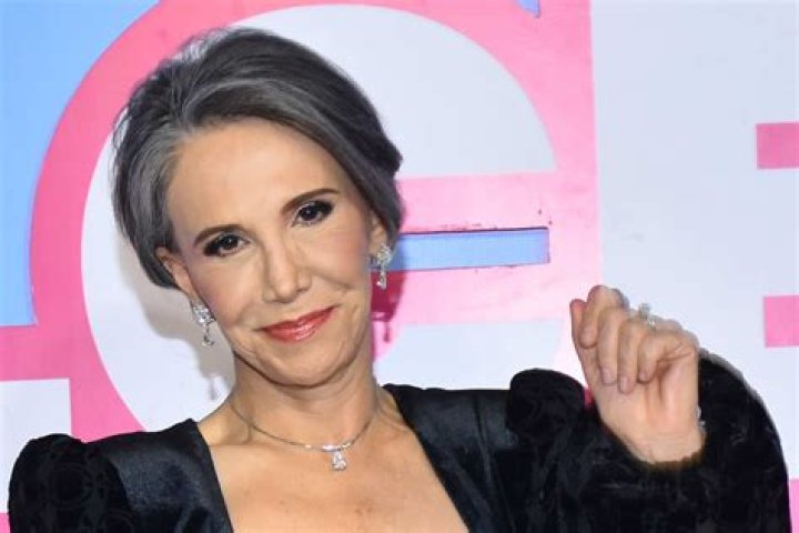 17 Surprising Facts About Florinda Meza