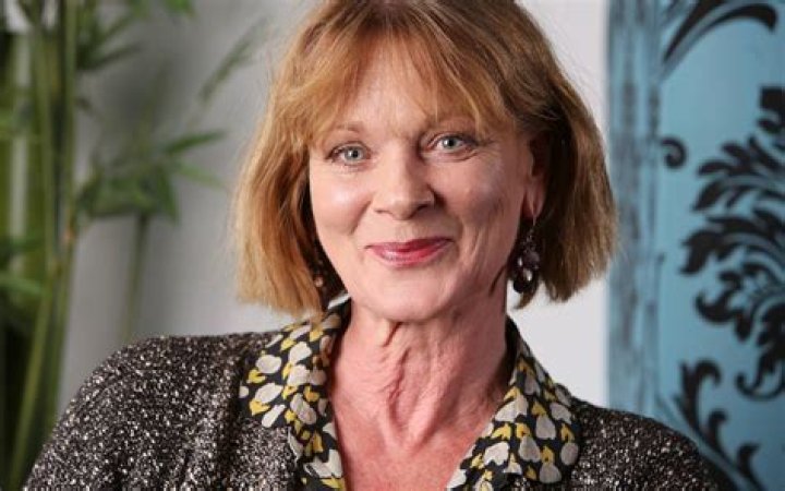 18 Captivating Facts About Samantha Bond