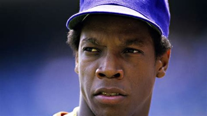 19 Astounding Facts About Dwight Gooden