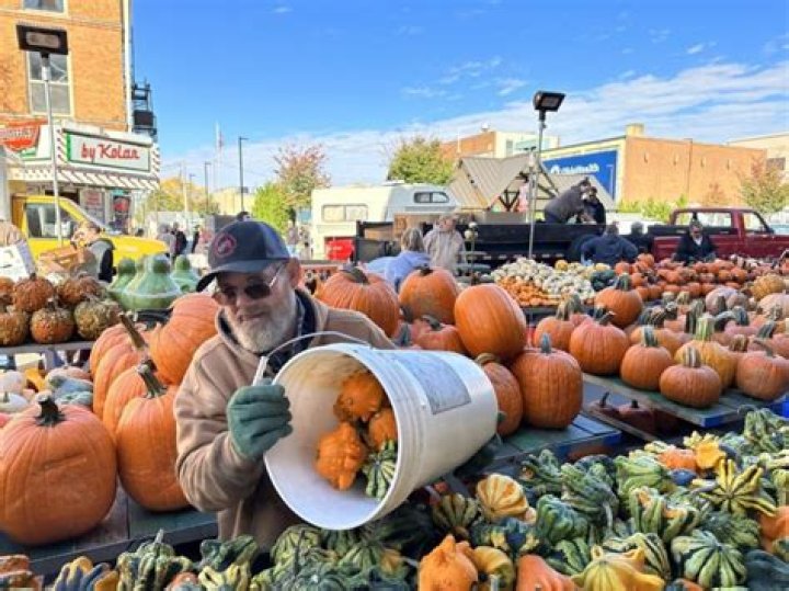 20 Facts About Circleville Pumpkin Show