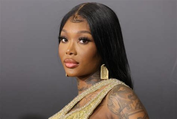 22 Astounding Facts About Summer Walker