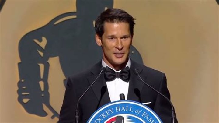 24 Fascinating Facts About Paul Kariya