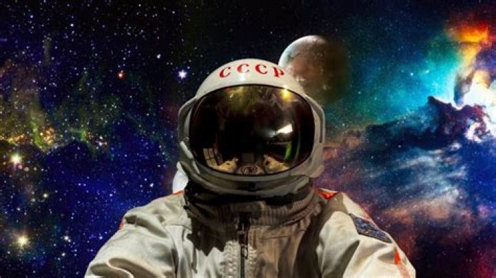 3 Zodiac Signs Overcome Their Challenging Horoscopes On December 6, 2023
