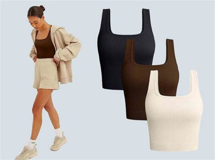 34DDD-Cup Shoppers 