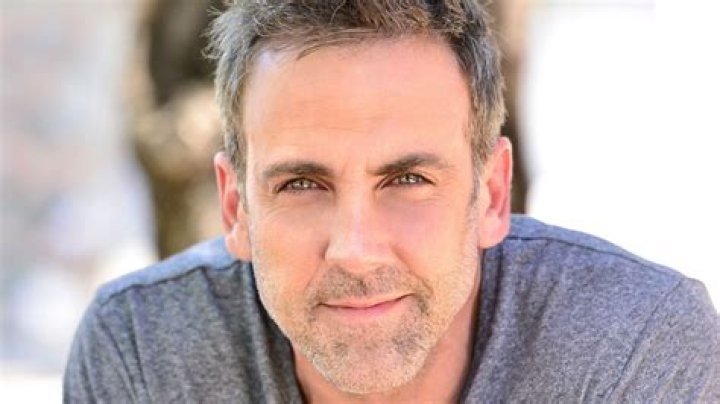 35 Facts About Carlos Ponce