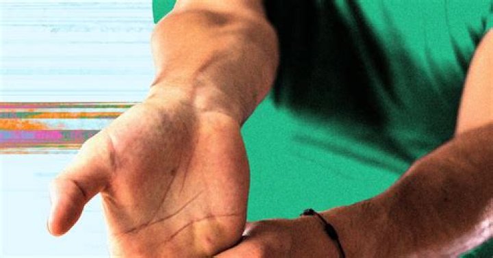 7 Wrist Strengthening Exercises to Avoid Injury and Increase Gains