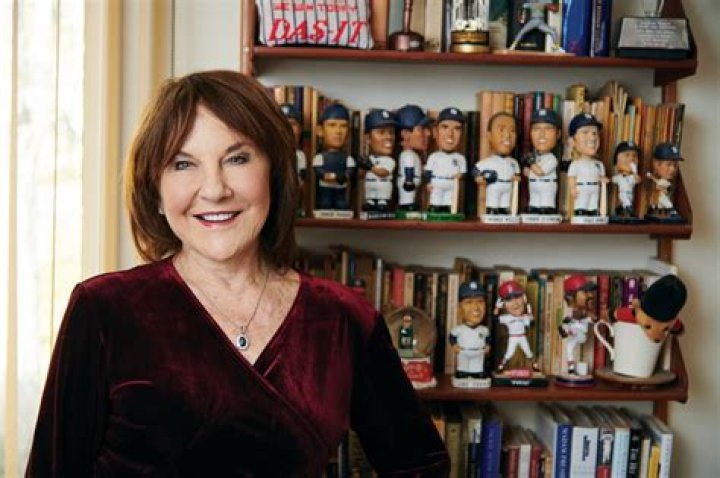 A Comprehensive Look At A Sports Icon's Family Life With Suzyn Waldman Kids.