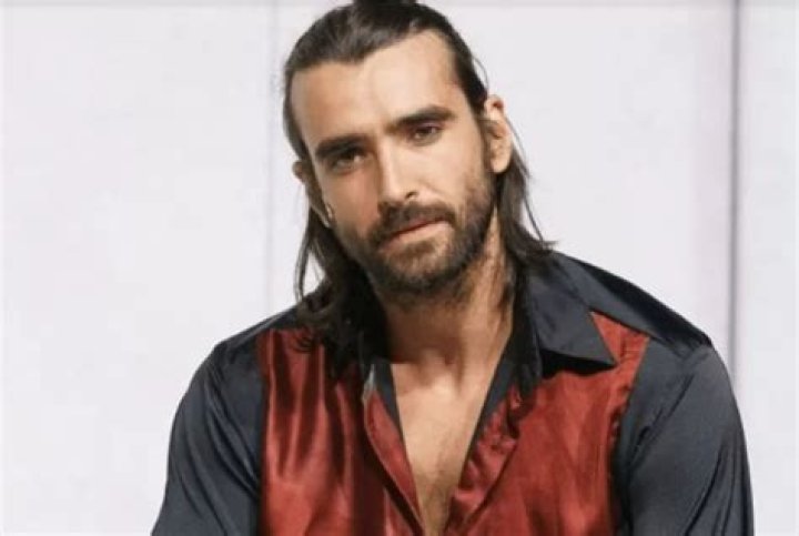 Aitor Luna Age, Height, Net Worth, Movies, TV Shows