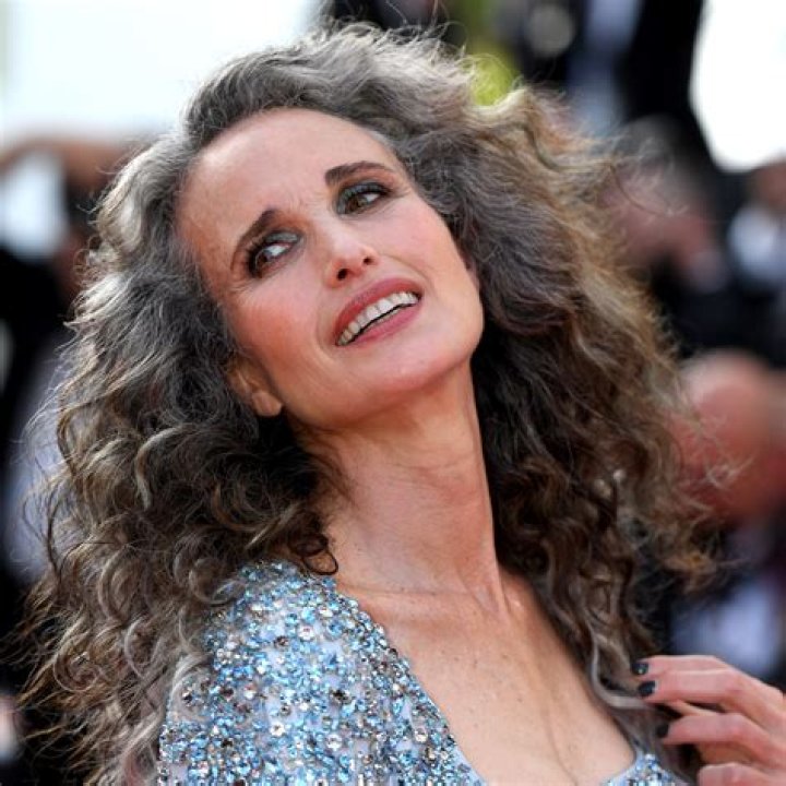 Andie MacDowell Says This Hair Care Set Is the Key to Shiny Hair