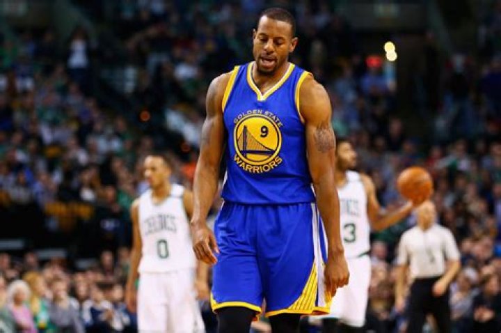 Andre Iguodala gets his ticket to sixth straight NBA Finals