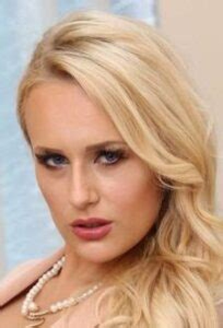 Angel Wicky Biography, Age, Height, Wiki & More