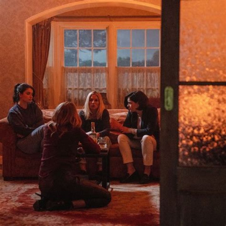 Bad Sisters Recap: Periods and Gin