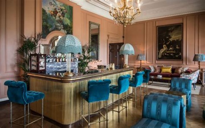 Beaverbrook Hotel Review, Surrey, England
