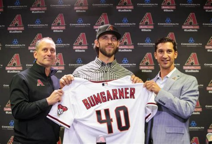 Behind the scenes of Madison Bumgarner’s struggles with the Diamondbacks