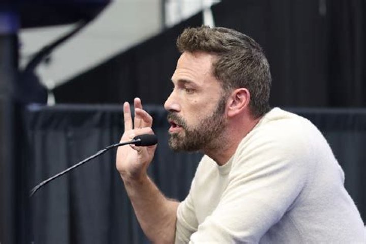 Ben Affleck explains awkward moment at Grammys, blames host Trevor Noah for surprise skit