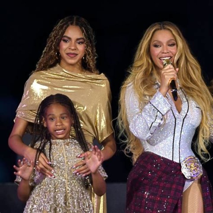 Beyoncé and Jay-Z Didn't Share Photos of Rumi and Sir Carter During On The Run Tour II