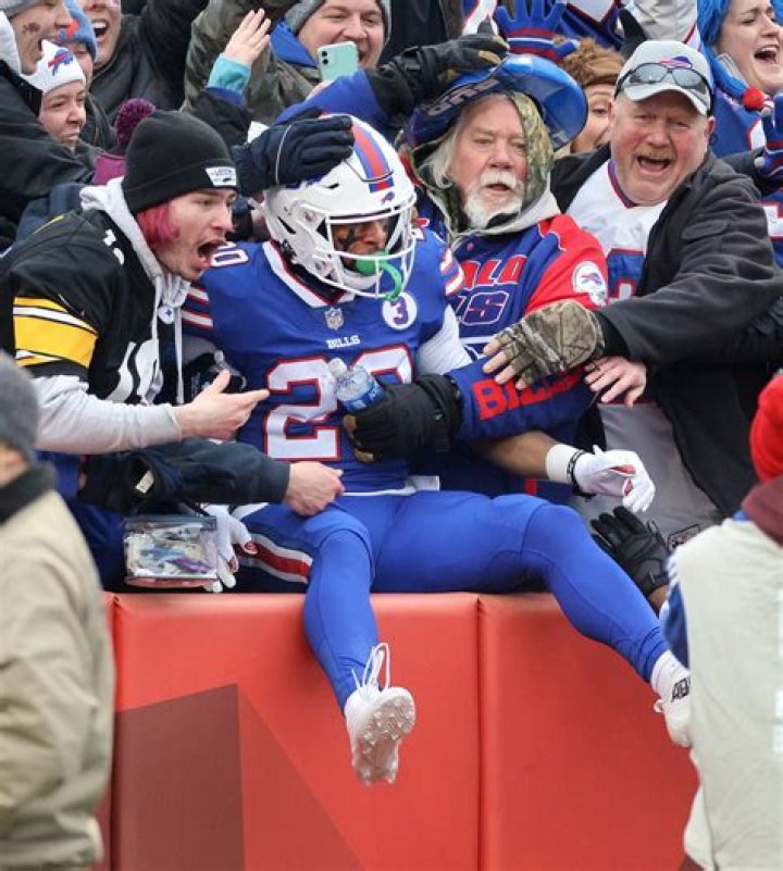 Bills' Nyheim Hines Seeking Legal Action After Knee Injury from Jet Ski Accident | News, Scores, Highlights, Stats, and Rumors