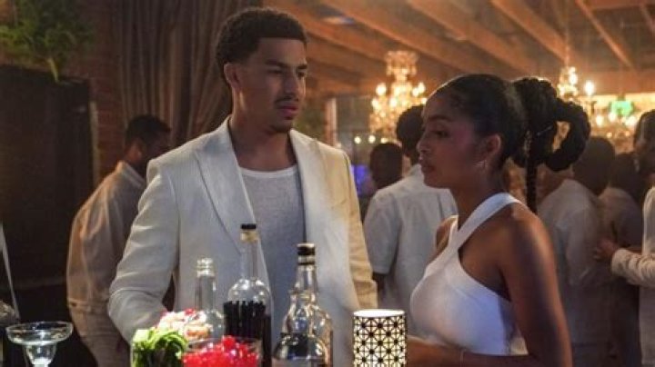 	‘Black-ish’ Alums Yara Shahidi and Marcus Scribner on How ‘Grown-ish’ Will Now Focus on Junior	