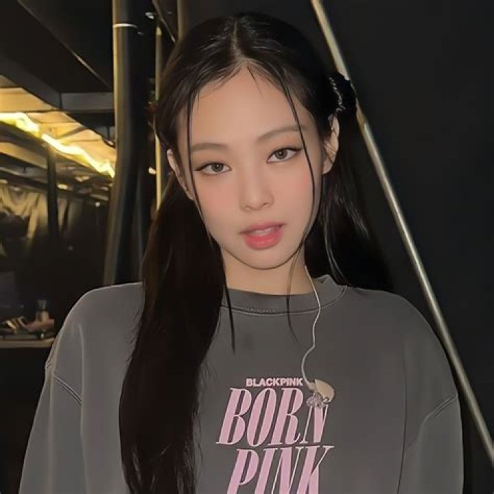 BLACKPINK Jennie's House Sends Internet Into Frenzy