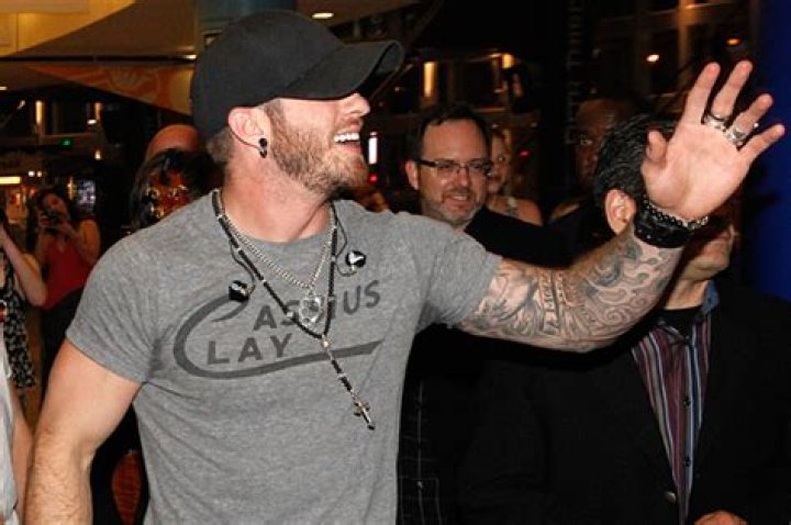 Brantley Gilbert's Family, Teachers Share Stories of Singer