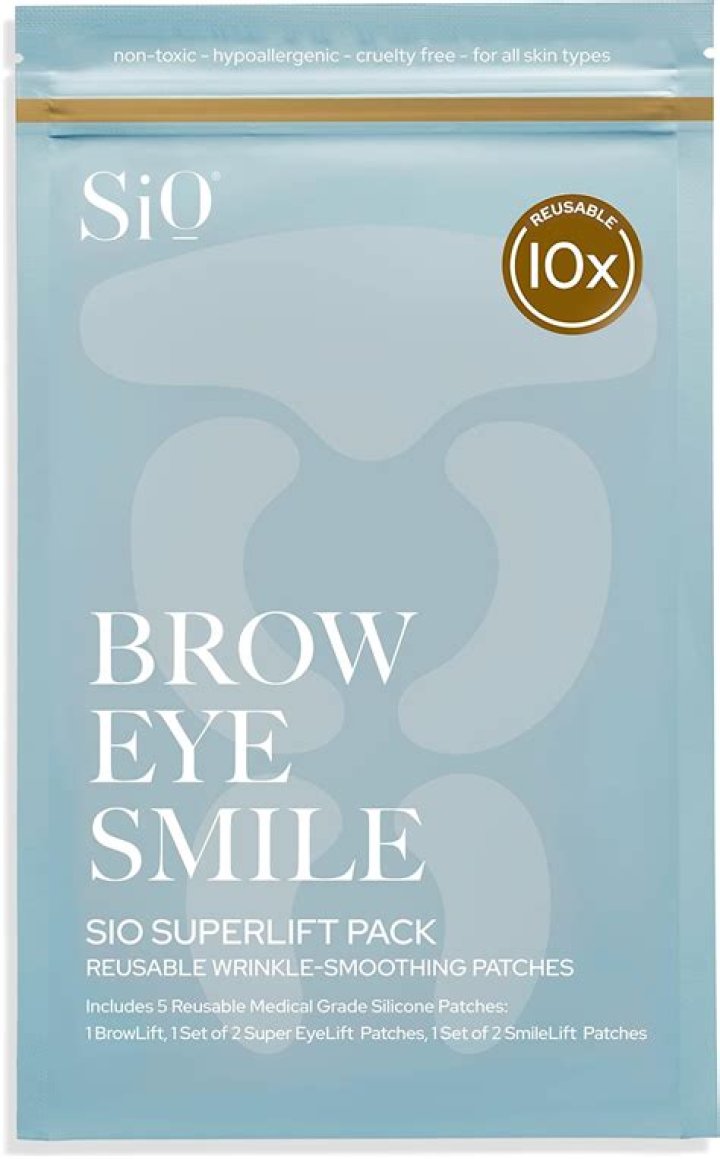 Britney Spears’s Needle-Free Botox Replacement Is SiO's Brow-Lift Patch