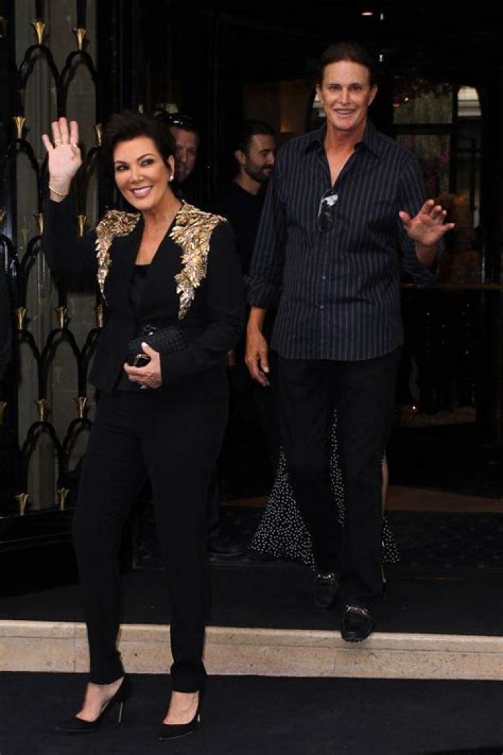 Bruce Jenner’s Ex-Wife Linda Thompson To Write Tell-All Book About Former Olympian? Did Kris Jenner Really Force Him To ‘Go Back Into The Closet?’