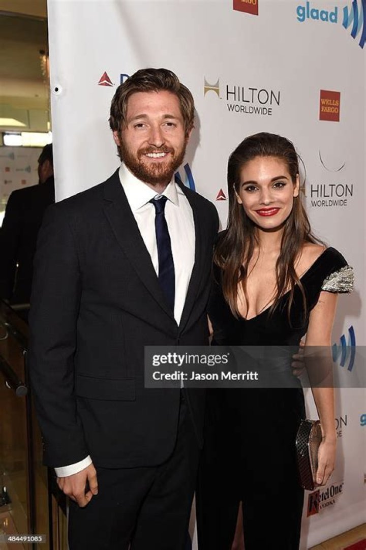 Caitlin Stasey and Lucas Neff