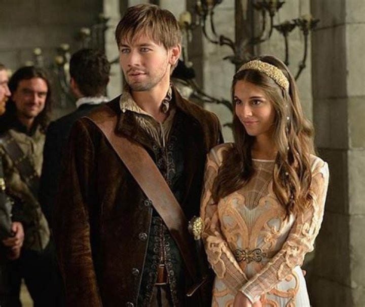 Caitlin Stasey and Torrance Coombs