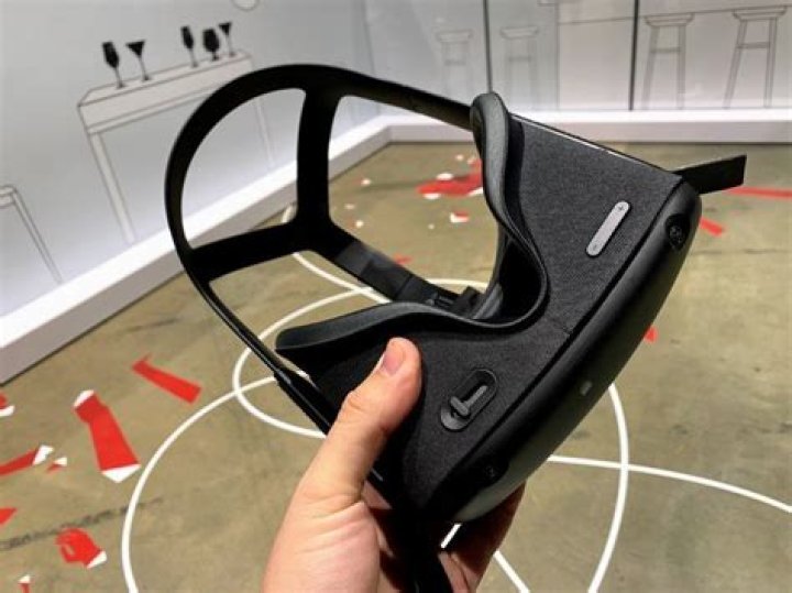 Can Oculus Quest survive a drop?