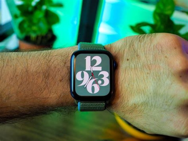 Can you use an Apple Watch on Android?