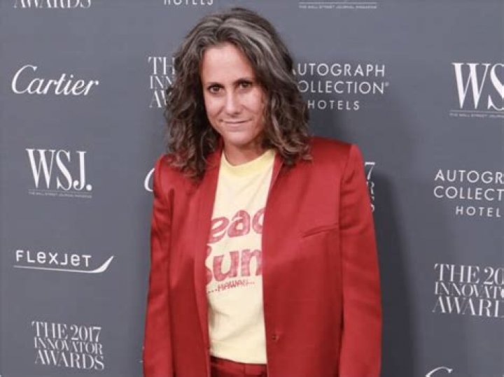 Cass Bird Biography, Age, Partner, Net Worth, Wiki