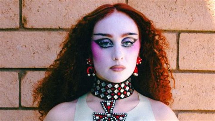 Chapel Roan Eyes: The Unique Phenomenon Of Iridescent Eyes