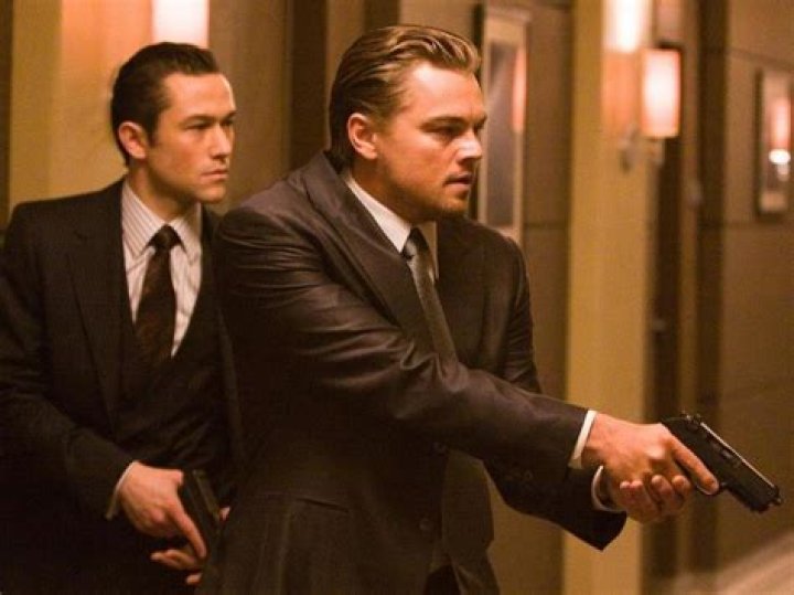 Christopher Nolan Explains Inception Ending: Here's the Correct Answer