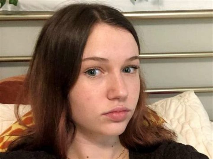 Claire Drake Biography, Age, Height, Boyfriend, Net Worth