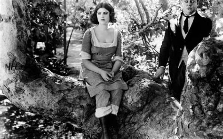 Classic Hollywood scandals more debauched than anything in Babylon