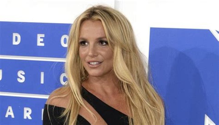 CNN.com - Britney Spears death rumor travels around world