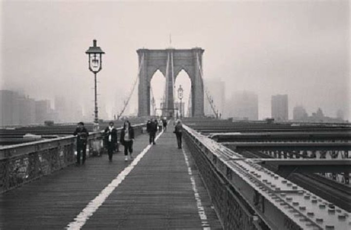 CNN.com - Cold War bunker found in Brooklyn Bridge 