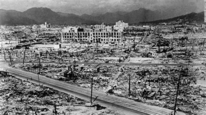 CNN.com - Log of Hiroshima bombing sold
