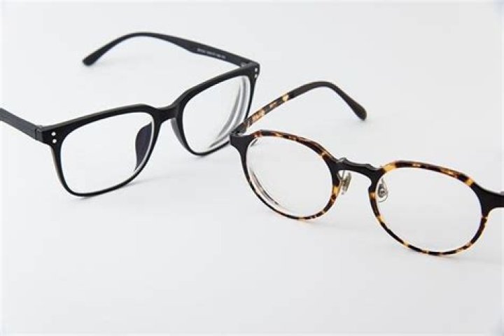 Cómo seleccionar las mejores gafas para rostros redondos