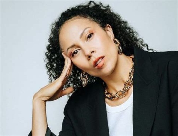 Crystal Balint Biography, Age, Height, Family, Net Worth