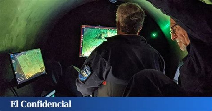 ¿Cuál es la hora exacta a la que el submarino perdido se quedará sin oxígeno?