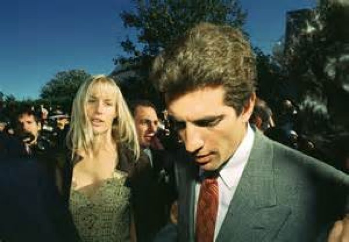 Daryl Hannah and John F. Kennedy, Jr.
