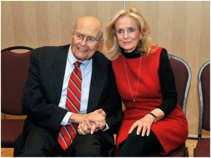 Debbie Dingell Bio, Age, Height, Husband, Net Worth, Wiki