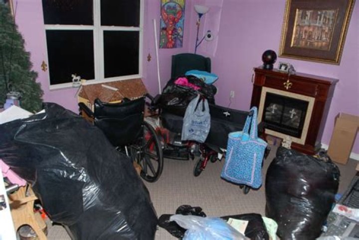 Deedee Murder Pics: Unraveling The Truth Behind The Tragic Story