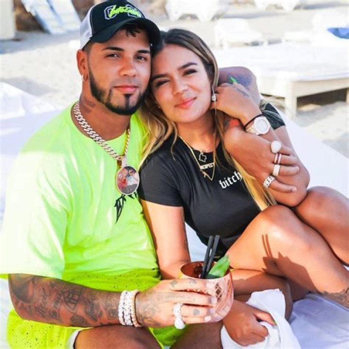 Does Anuel AA have a new girlfriend and will he stop hitting on Karol G?